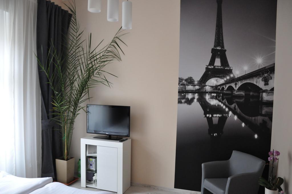 Hotel Apartament Paris Štetín Pokoj fotografie